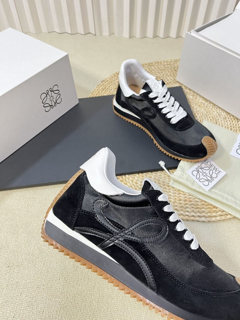 Loewe Sneakers